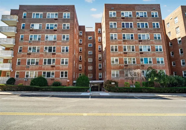 Photo 1 of Condo for sale at 30 E Hartsdale Ave #3L, Greenburgh, NY 10530 | MLS# 1051742 | Listing updated on 2026-09-24