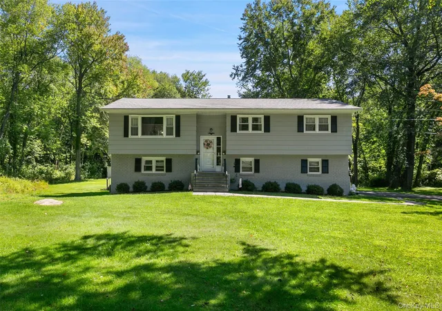 Photo 1 of Single family home for sale at 257 Smith Ridge Rd, Lewisboro, NY 10590 | MLS# 1051757 | Listing updated on 2026-09-20