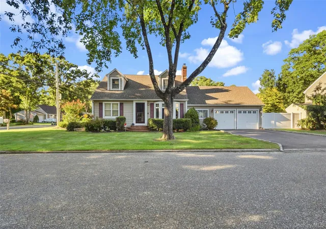 Photo 2 of Single family home for sale at 225 Harrison Ave, Brookhaven, NY 11764 | MLS# 1051768 | Listing updated on 2026-10-08