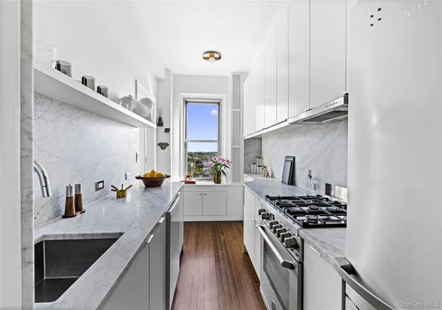Photo 4 of House for sale at 1 Plaza St W #11B, New York, NY 11217 | MLS# 1051787 | Listing updated on 2026-09-17