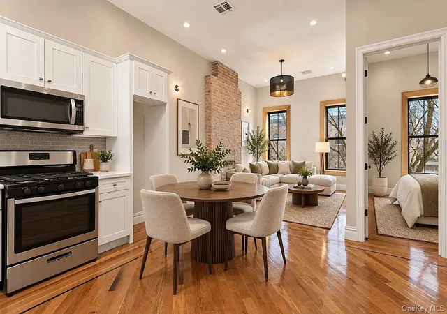 Photo 4 of House for sale at 173 Cooper St #TH, New York, NY 11207 | MLS# 1051795 | Listing updated on 2026-09-17
