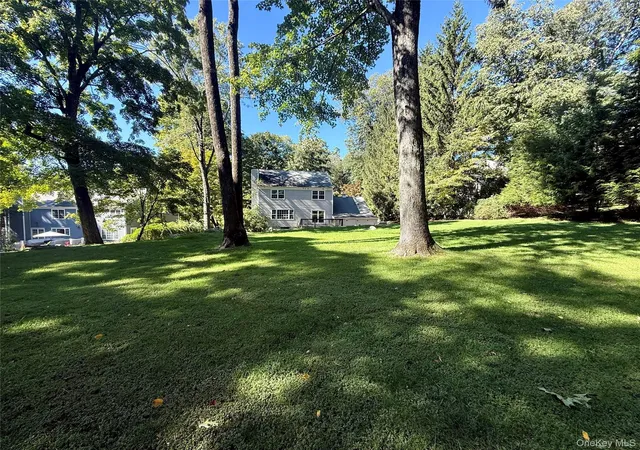 Photo 4 of Single family home for sale at 23 Cliffside Ln, Bedford, NY 10549 | MLS# 1051821 | Listing updated on 2026-09-18