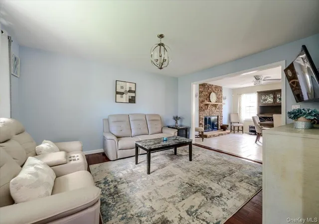 Photo 4 of Single family home for sale at 24 William Ave, Islip, NY 11751 | MLS# 1051841 | Listing updated on 2026-10-01