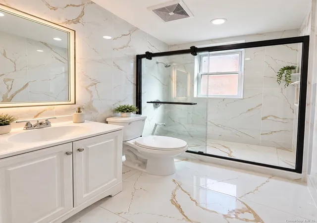 Photo 3 of Single family home for sale at 2918 200th Street, New York, NY 11360 | MLS# 1051854 | Listing updated on 2026-09-17