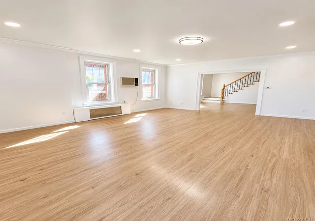 Photo 4 of Single family home for sale at 2918 200th Street, New York, NY 11360 | MLS# 1051854 | Listing updated on 2026-09-17