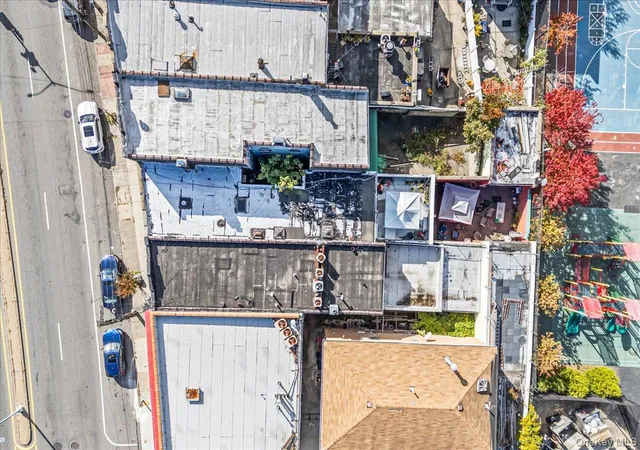 Photo 4 of House for sale at 191-13 Jamaica Ave, New York, NY 11423 | MLS# 1051860 | Listing updated on 2026-09-17