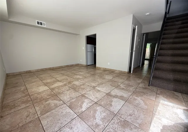 Photo 3 of Condo for sale at 136 Hl Crescent, Riverhead, NY 11933 | MLS# 1051882 | Listing updated on 2026-10-06
