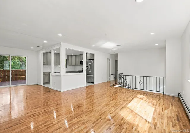 Photo 4 of Single family home for sale at 12 Westminister Dr, Middletown, NY 10940 | MLS# 1051888 | Listing updated on 2026-10-04