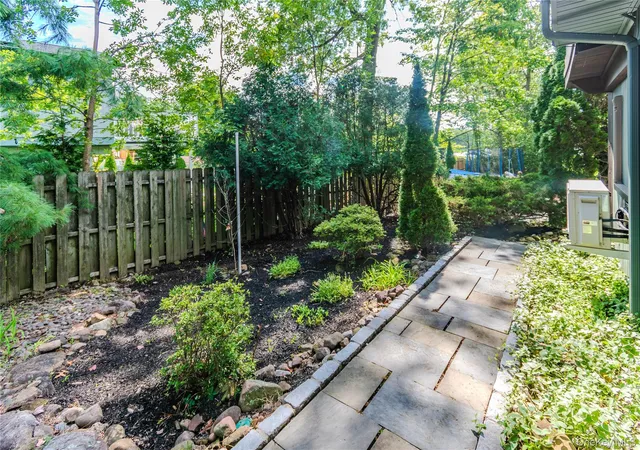 Photo 3 of Single family home for sale at 116 Lakewood Dr, Clarkstown, NY 10920 | MLS# 1051892 | Listing updated on 2026-09-18
