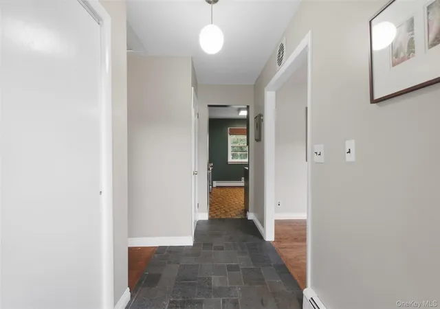 Photo 3 of Single family home for sale at 1 Schuyler Ln, Cortlandt, NY 10567 | MLS# 1051906 | Listing updated on 2026-09-19