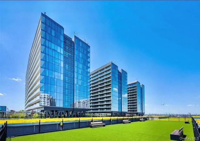 Condo for sale at 131-01 40th Road #PH3D, New York, NY 11354 | MLS# 1051921