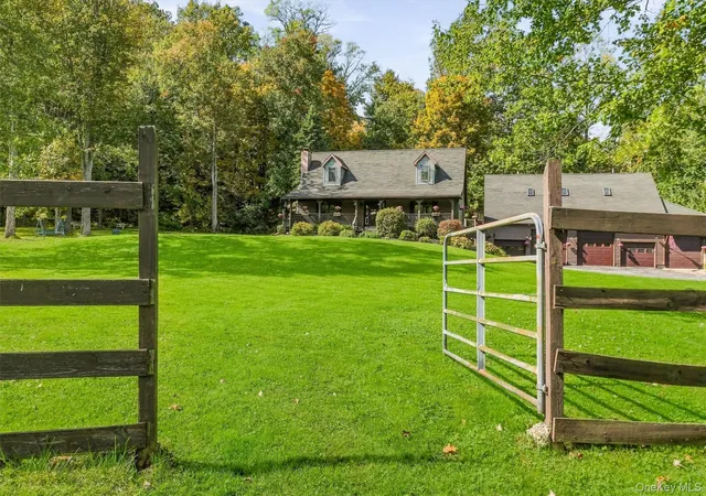 Photo 3 of Single family home for sale at 217 River Rd Ext, New Paltz, NY 12561 | MLS# 1051952 | Listing updated on 2026-10-10