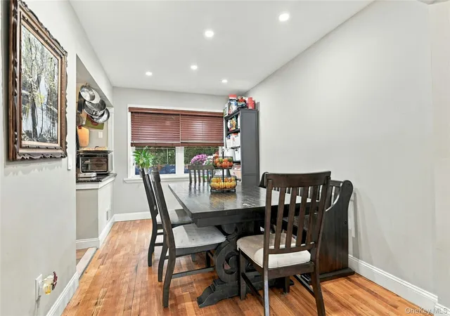 Listing Photo 5 - Condo for sale in building located at 1810 Front St, Hempstead, NY 11554 - Unit #49