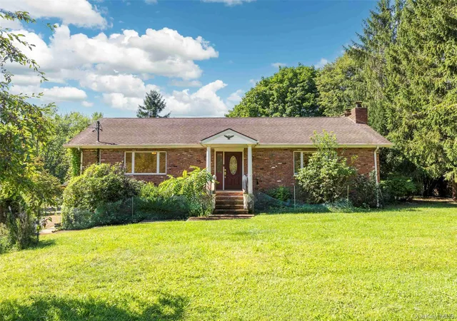 Photo 3 of Single family home for sale at 463 Mckinstry Rd, Gardiner, NY 12525 | MLS# 1051973 | Listing updated on 2026-09-25