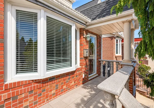 Photo 2 of Single family home for sale at 6511 Claran Ct, New York, NY 11378 | MLS# 1051977 | Listing updated on 2026-10-04