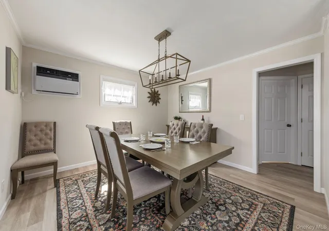 Photo 3 of Single family home for sale at 139 Arlyn Dr W, Oyster Bay, NY 11758 | MLS# 1051983 | Listing updated on 2026-10-07