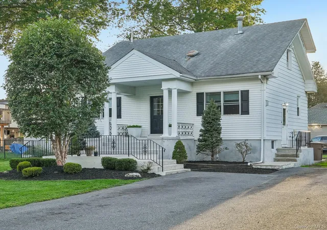 Photo 1 of Multi family home for sale at 120 122 Highway Ave, Clarkstown, NY 10920 | MLS# 1052062 | Listing updated on 2026-09-18