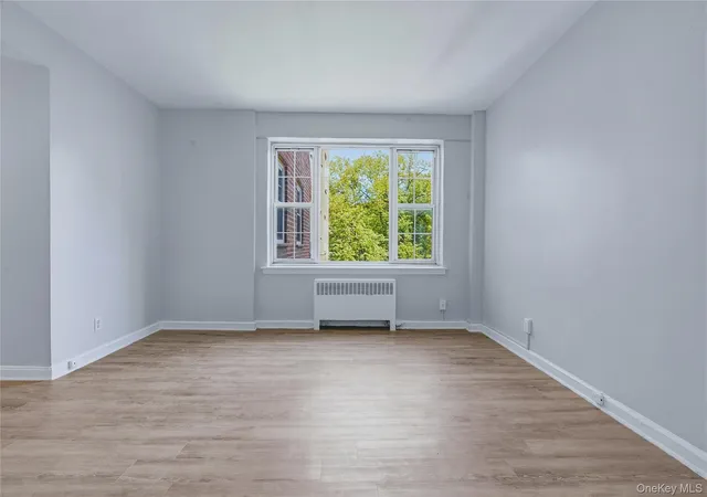Photo 2 of Condo for sale at 230 Pelham Rd #4L, New Rochelle, NY 10805 | MLS# 1052073 | Listing updated on 2026-09-18