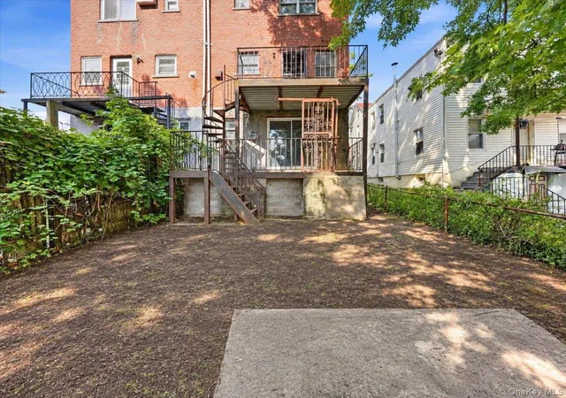 Photo 3 of Single family home for sale at 4814 Murdock Ave, New York, NY 10470 | MLS# 1052084 | Listing updated on 2026-09-20