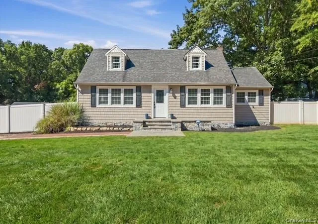 Single family home for sale at 6 Hawk Rd, Brookhaven, NY 11778 | MLS# 1052104
