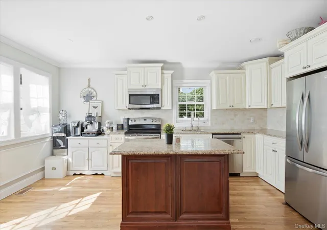 Photo 2 of Single family home for sale at 6 Hawk Rd, Brookhaven, NY 11778 | MLS# 1052104 | Listing updated on 2026-09-20