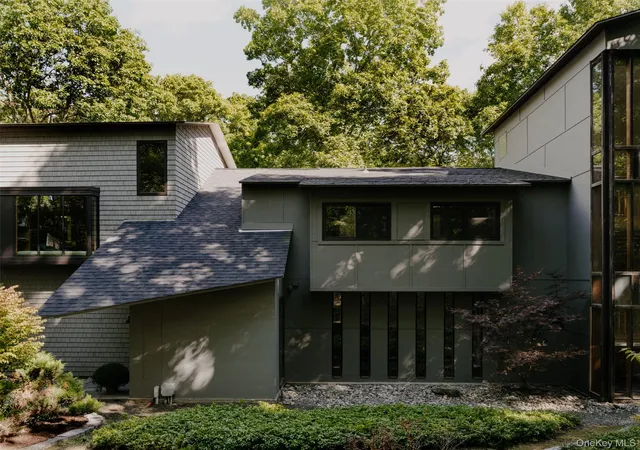 Photo 1 of Sale Pending at 25 Willow Glen Rd, Milan, NY 12571 | MLS# 1052121 | Listing updated on 2026-10-03