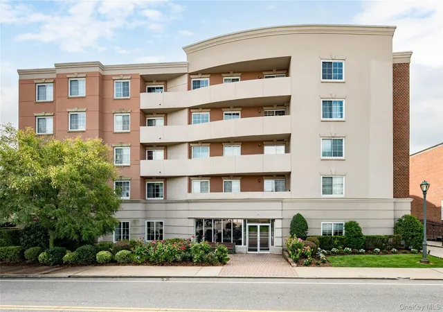 Condo for sale at 242 Maple Ave #502, North Hempstead, NY 11590 | MLS# 1052133