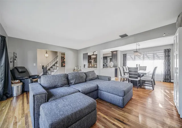 Photo 2 of Single family home for sale at 11 Susan Ct, Babylon, NY 11729 | MLS# 1052173 | Listing updated on 2026-09-19