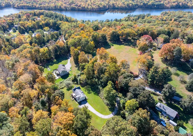 Photo 1 of Single family home for sale at 611 Birdsall Dr, Yorktown, NY 10598 | MLS# 1052174 | Listing updated on 2026-10-22