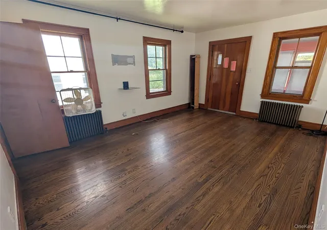 Photo 4 of Single family home for sale at 106 Depuyster Ave, Beacon, NY 12508 | MLS# 1052184 | Listing updated on 2026-09-28