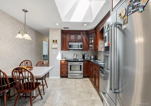 Photo 3 of Single family home for sale at 21 Seusing Blvd, Islip, NY 11779 | MLS# 1052197 | Listing updated on 2026-09-28