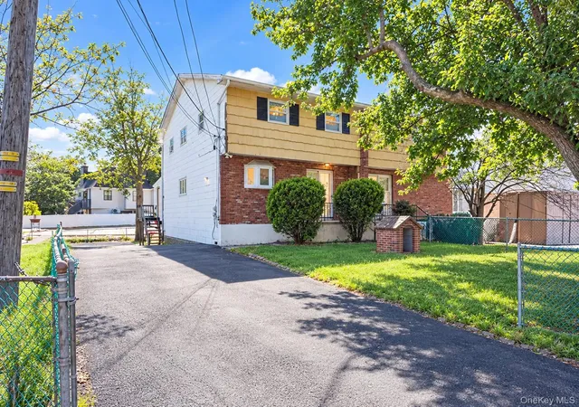 Photo 1 of Single family home for sale at 11 Jasinski Rd, Ramapo, NY 10977 | MLS# 1052204 | Listing updated on 2026-10-21