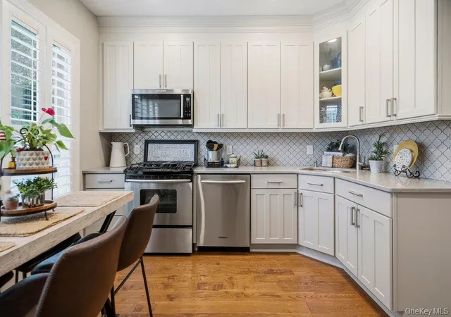 Photo 4 of Single family home for sale at 840 Birchwood Park Dr, Brookhaven, NY 11953 | MLS# 1052209 | Listing updated on 2026-10-03