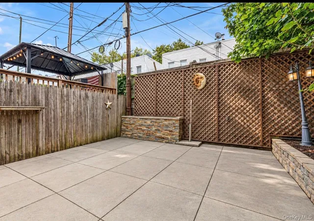 Photo 3 of House for sale at 7104 67th Place, New York, NY 11385 | MLS# 1052214 | Listing updated on 2026-09-25