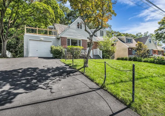 Single family home for sale at 26 Shelley Pl, Huntington, NY 11746 | MLS# 1052216
