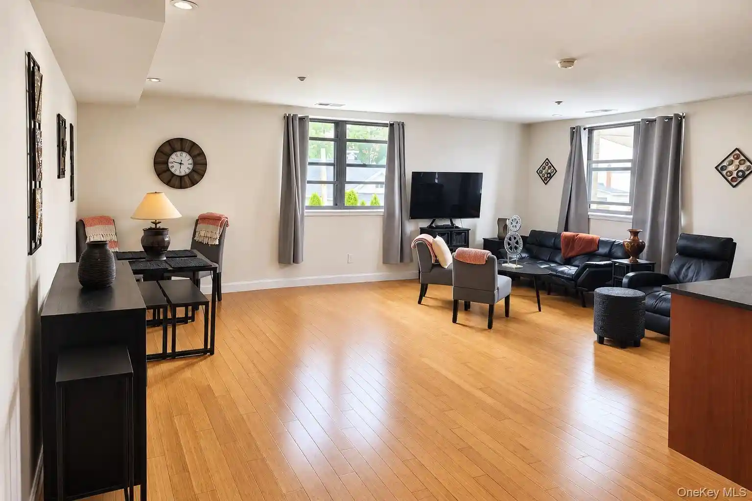 Listing Photo 2 - Condo for sale in 73 Spring St located at 73 Spring St, Ossining, NY 10562 - Unit #3D