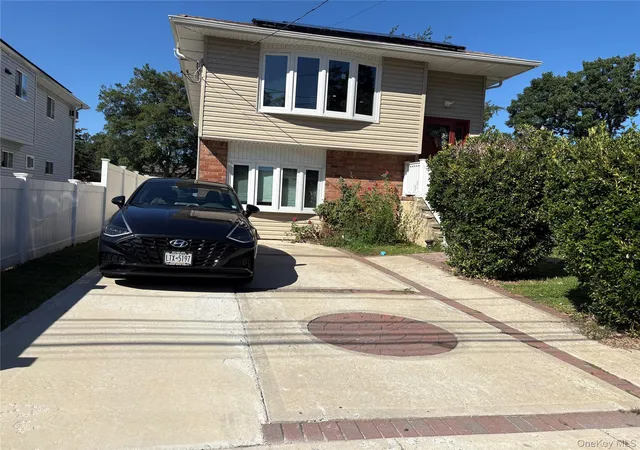 Photo 37 of Single family home for sale at 59 Williams Ave, Babylon, NY 11701 | MLS# 1052229 | Listing updated on 2026-09-18