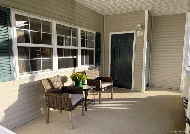 Photo 4 of Condo for sale at 3704 Amen Cor, Riverhead, NY 11901 | MLS# 1052244 | Listing updated on 2026-10-07