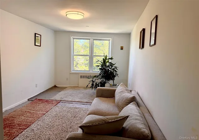 Photo 4 of House for sale at 1 Hawley Ter #5J, Yonkers, NY 10701 | MLS# 1052258 | Listing updated on 2026-09-18