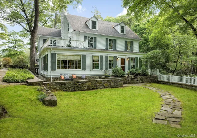 Photo 3 of Mansion for sale at 2125 Quaker Ridge Rd, Cortlandt, NY 10520 | MLS# 1052259 | Listing updated on 2026-10-21