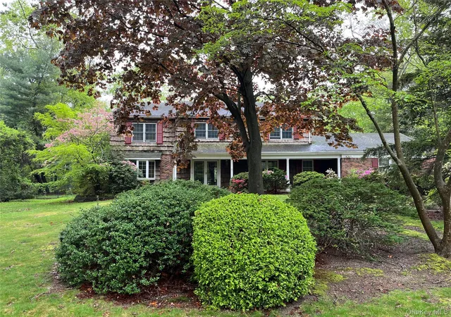 Photo 1 of Single family home for sale at 20 Blacksmith Ln, Huntington, NY 11731 | MLS# 1052260 | Listing updated on 2026-09-30