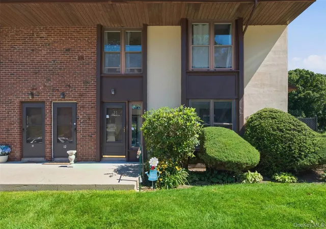 Photo 2 of Condo for sale at 11 Juniper Ct #11, Brookhaven, NY 11784 | MLS# 1052283 | Listing updated on 2026-09-26