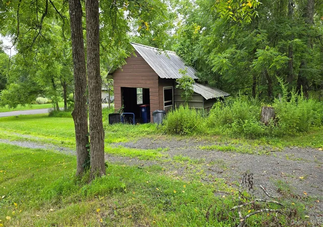 Photo 4 of Manufactured home for sale at 251 Finger Rd, Saugerties, NY 12477 | MLS# 1052293 | Listing updated on 2026-09-18