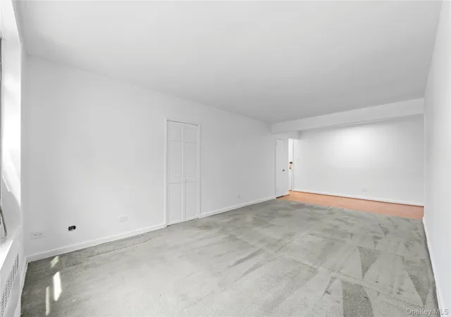 Photo 3 of House for sale at 84-01 Main St #325, New York, NY 11435 | MLS# 1052300 | Listing updated on 2026-09-18