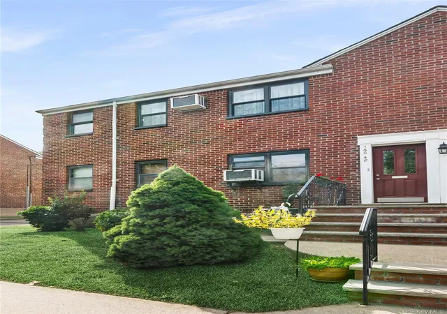 Photo 2 of Condo for sale at 160 48 17th Avenue #5-147, New York, NY 11357 | MLS# 1052327 | Listing updated on 2026-10-01