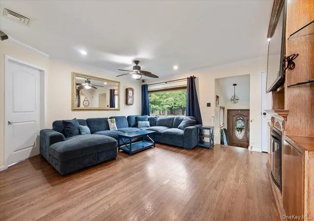 Photo 3 of Single family home for sale at 91 Flower Rd, Hempstead, NY 11581 | MLS# 1052329 | Listing updated on 2026-10-07