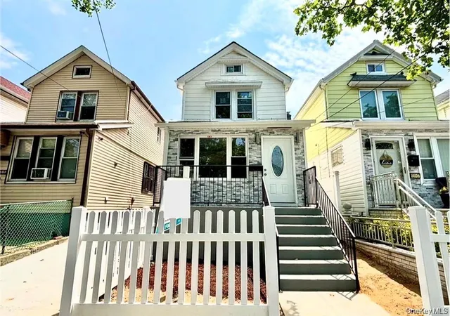 Photo 2 of Single family home for sale at 131 05 135th Street, New York, NY 11420 | MLS# 1052340 | Listing updated on 2026-10-04