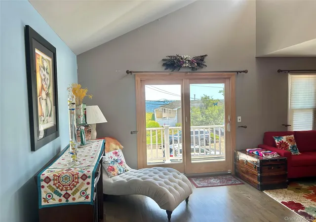 Photo 4 of Single family home for sale at 32 Yacht Clb Rd, Babylon, NY 11702 | MLS# 1052342 | Listing updated on 2026-09-20