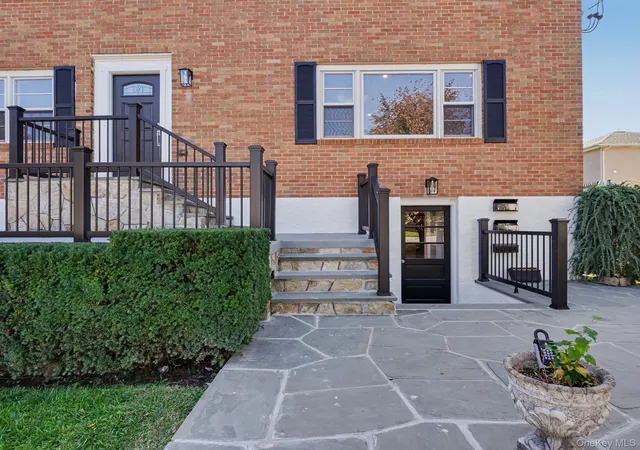 Photo 2 of Multi family home for sale at 3 Livingston St, Harrison, NY 10604 | MLS# 1052364 | Listing updated on 2026-09-26