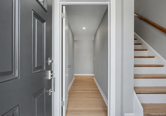 Listing Photo 4 - Condo for sale in building located at 3 Livingston St, Harrison, NY 10604
